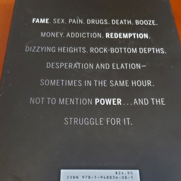 Darkness to Light, a Memoir by Lamar Odom - Picture 2 of 4